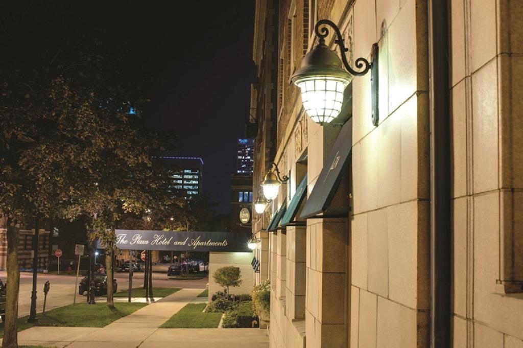 The Plaza - Hotel